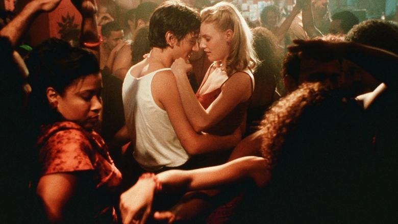 Dirty Dancing: Havana Nights background