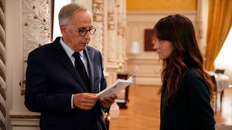 Alice et le maire background