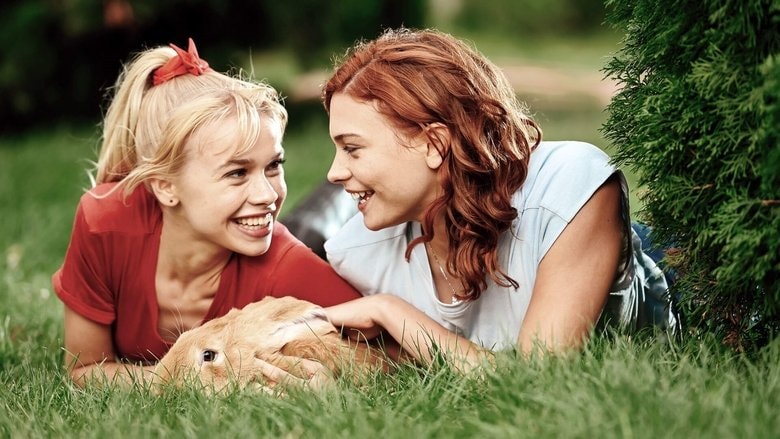 Bibi & Tina: Einfach Anders background