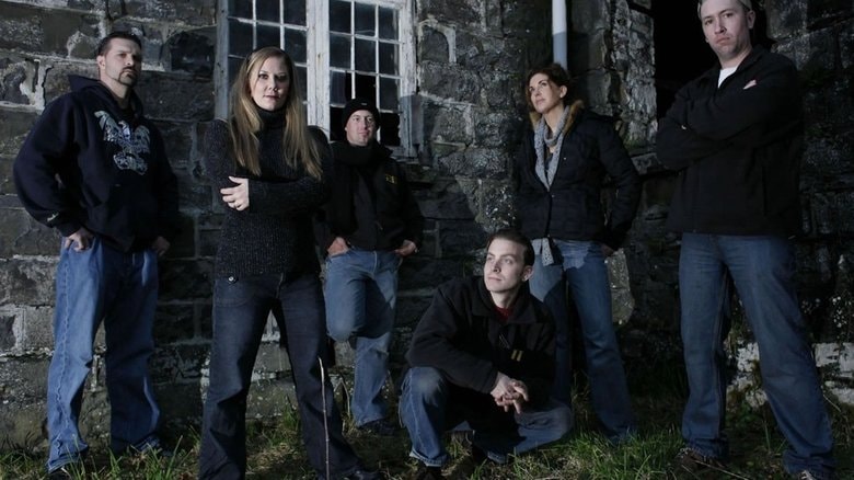 Ghost Hunters International background
