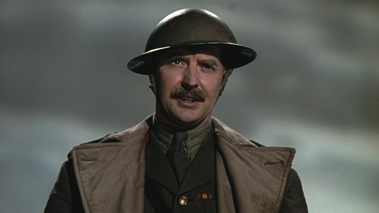 The Life and Death of Colonel Blimp background