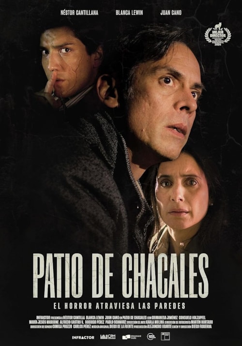 Patio de Chacales poster